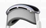 Apple-WWDC24-Vision-Pro-global-availability-Light-Seal-240610